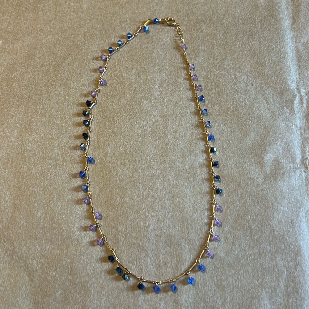 Multi color necklace